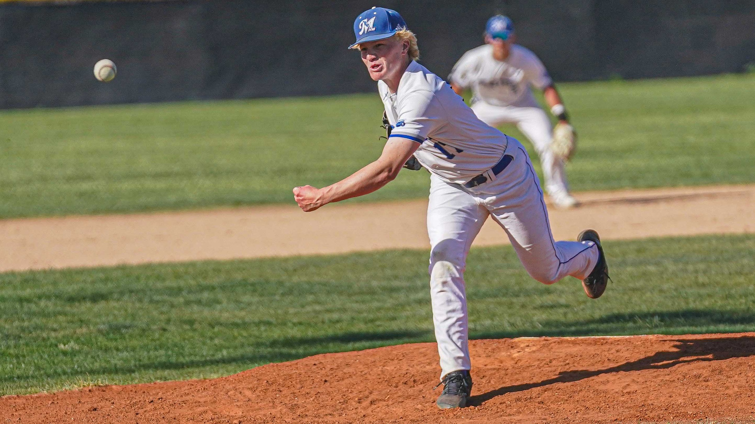 Cougars sweep MCC baseball in home finale