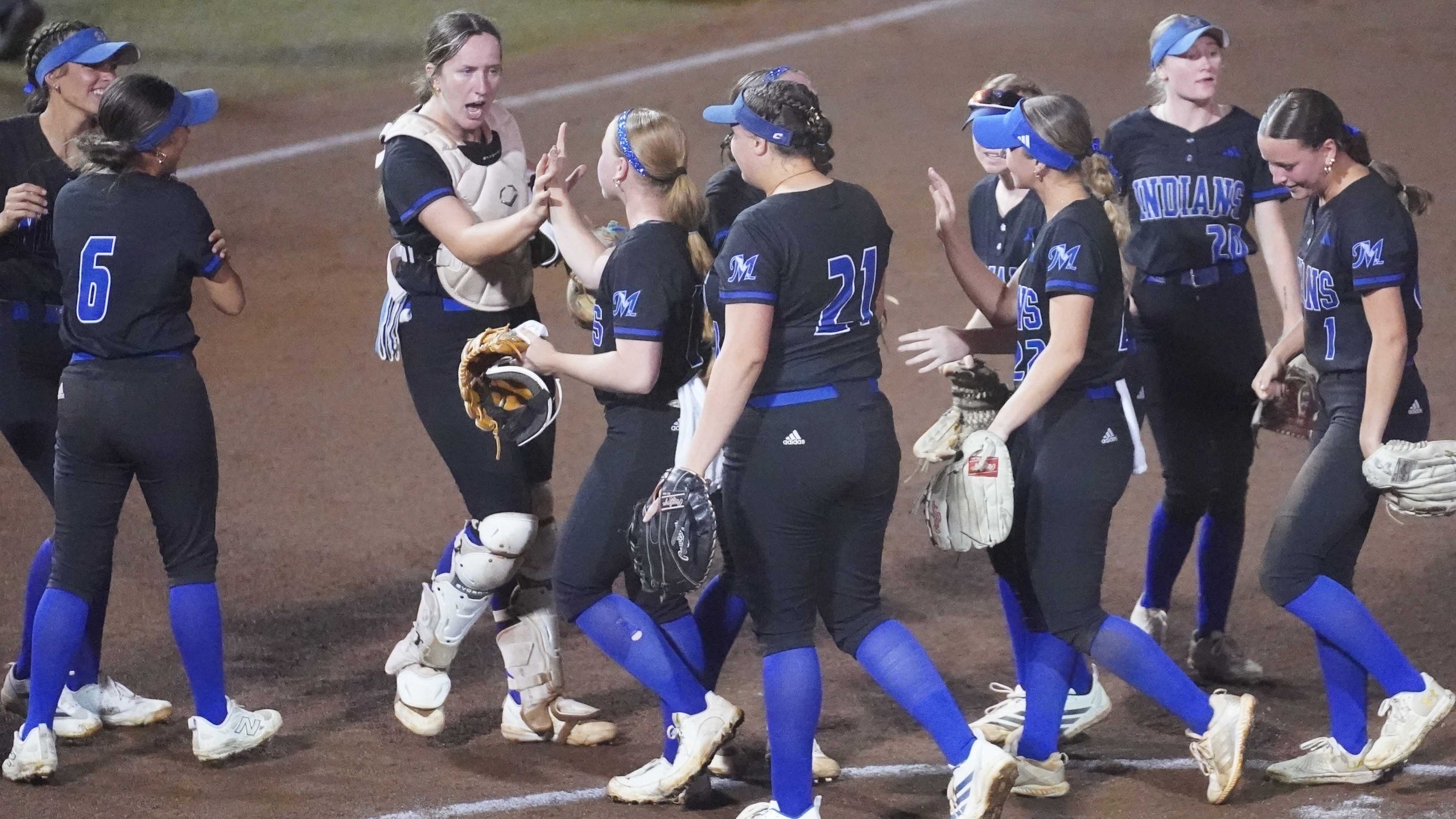 College softball team celebrates win in the NJCAA D2 College World Series,